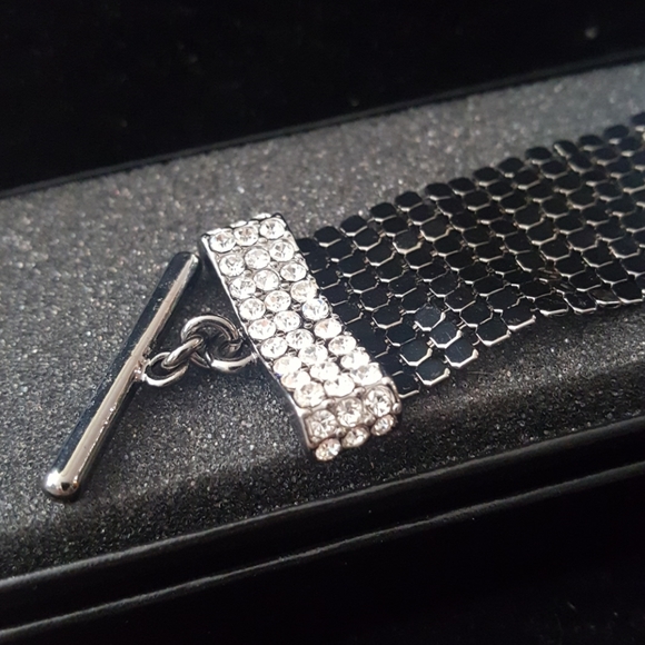 NWT! Wide Mesh Tennis Bracelet w/Crystals - Picture 3 of 7
